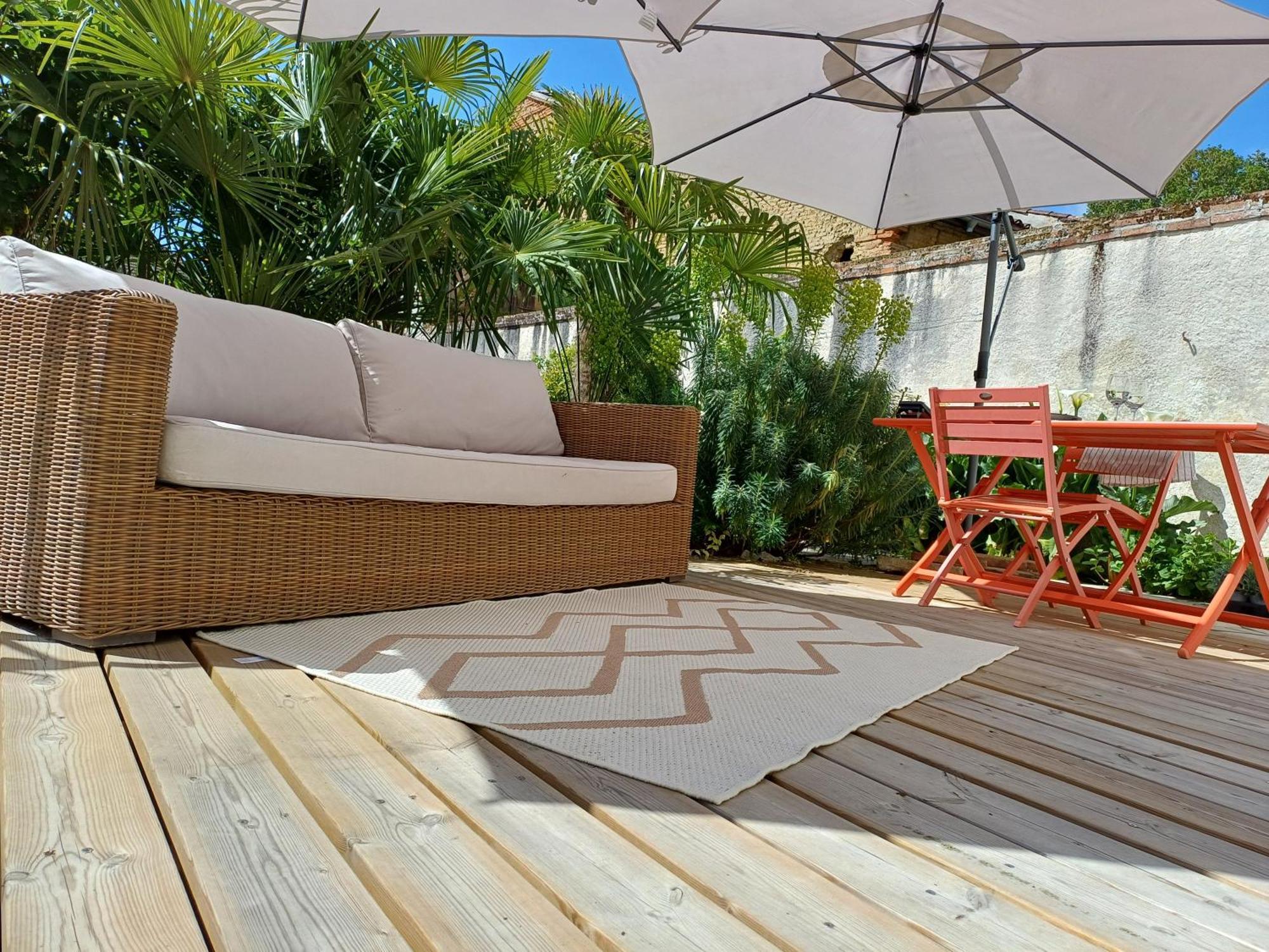 Le Relais De Lezat Hotell Exteriör bild